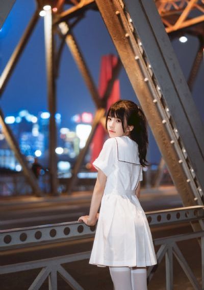 紧缚女社长虐绳地狱